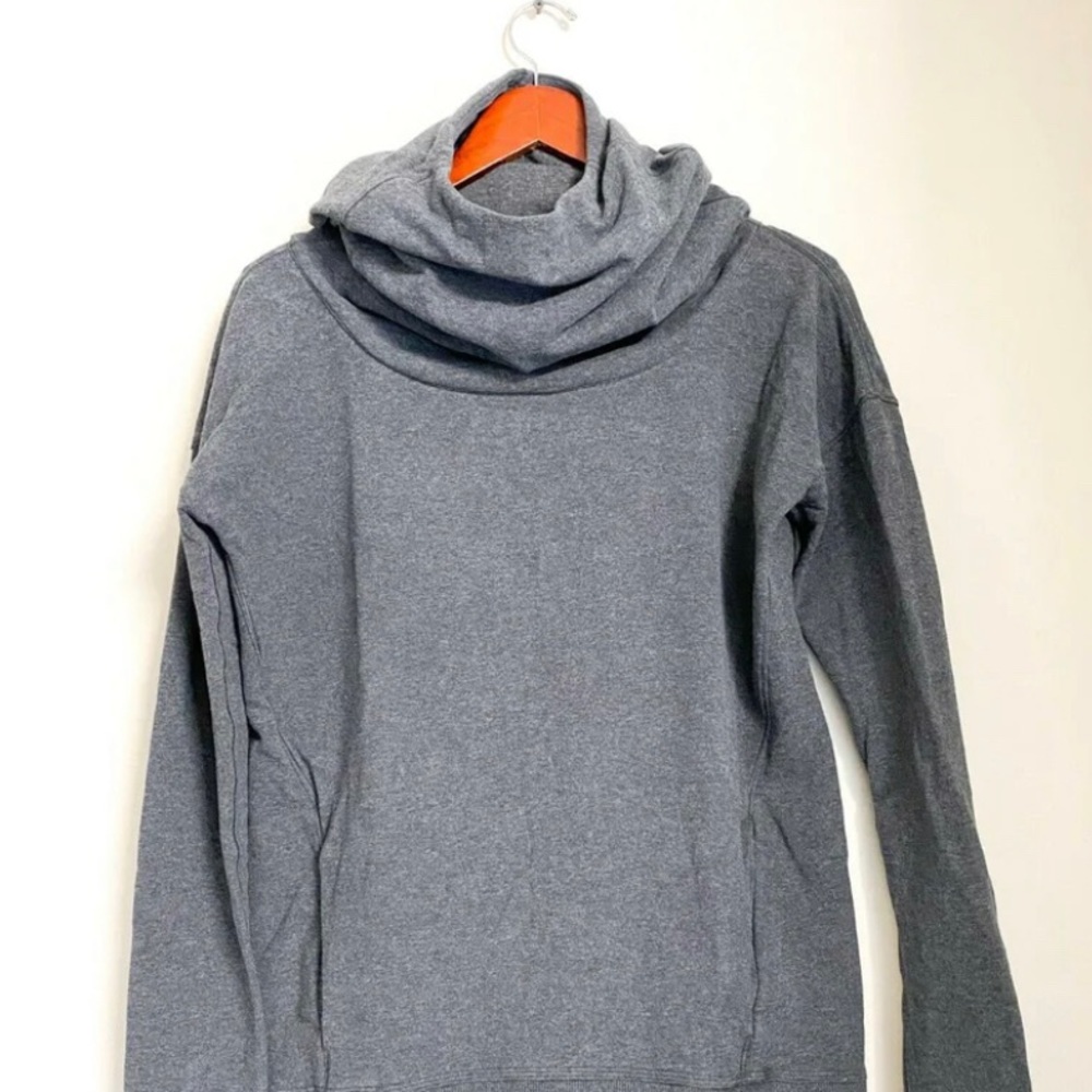 Lululemon • Tunic Hood/Cowl Neck